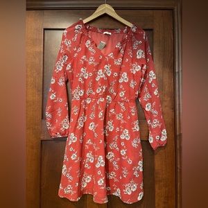 Women’s long sleeve dress